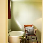 Chateau De Pomiro D'hotes Et Bed and Breakfast 3*