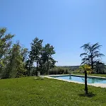Chateau De Pomiro D'hotes Et 3* Montreal (Gers)