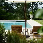 Chateau De Pomiro D'hotes Et 3* Montreal (Gers)