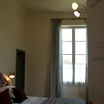 Chateau De Pomiro D'hotes Et Montreal (Gers)
