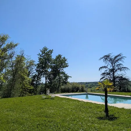 Chateau De Pomiro D'hotes Et 4* Montréal