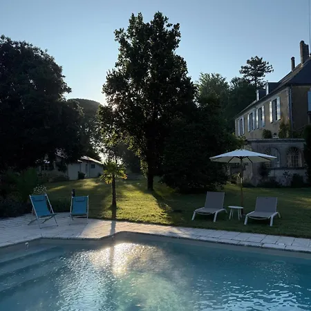 Chateau De Pomiro D'hotes Et 3* Montréal