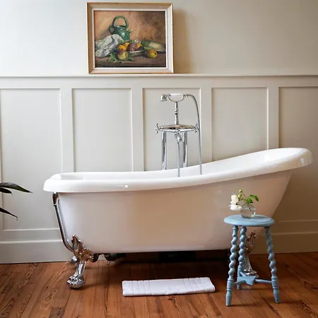 Chateau De Pomiro D'hotes Et Panzió