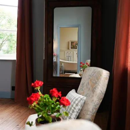 Chateau De Pomiro D'hotes Et 3*